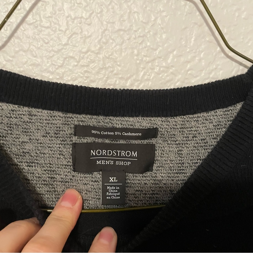 Nordstrom Men's Black and Gray Cashmere Blend Sweater